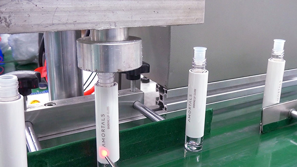 塑膠模具精度可以做到多少？（免費(fèi)設(shè)計模具）