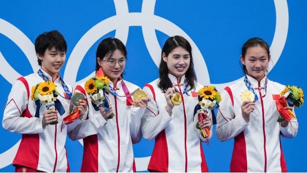 注塑模具廠為中國(guó)奧運(yùn)會(huì)運(yùn)動(dòng)員加油